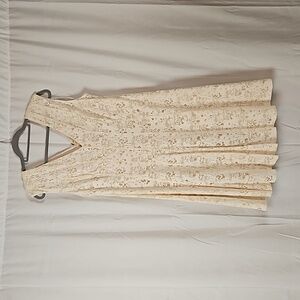 Donna Karan Size 14 Lace Dress NWT